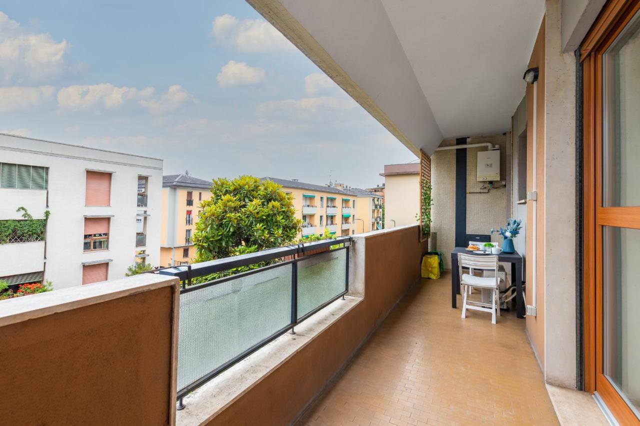 Niguarda-Zara Xxl Home,Two Balconies,Wifi,Family Milano Ngoại thất bức ảnh