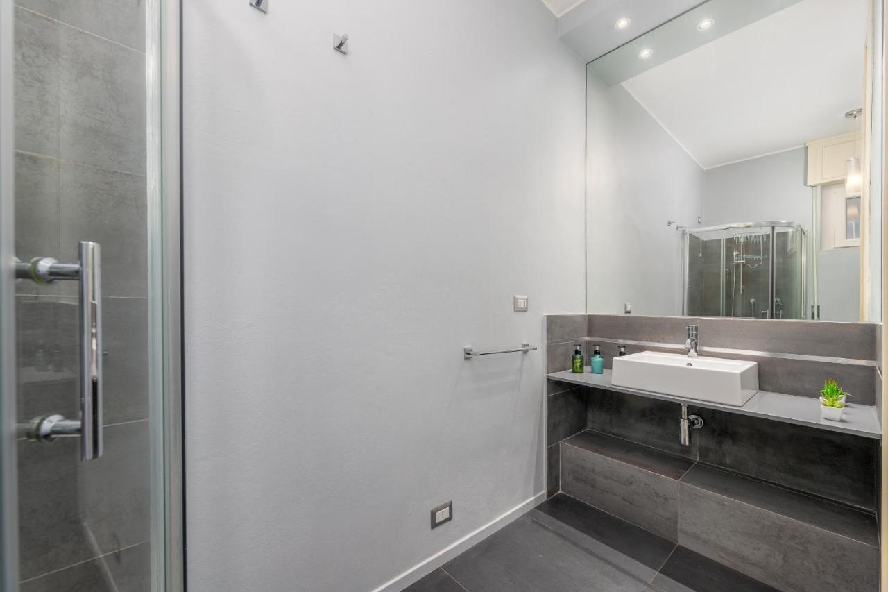 Niguarda-Zara Xxl Home,Two Balconies,Wifi,Family Milano Ngoại thất bức ảnh